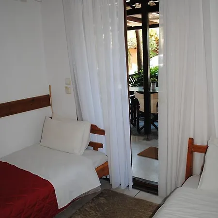Pension Antonakis Ouranoupolis Greece Εξωτερικό φωτογραφία