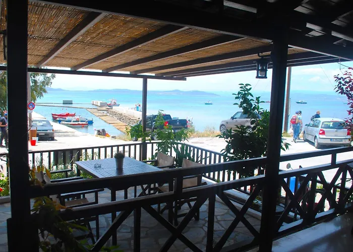 Pension Antonakis Ouranoupolis Greece
