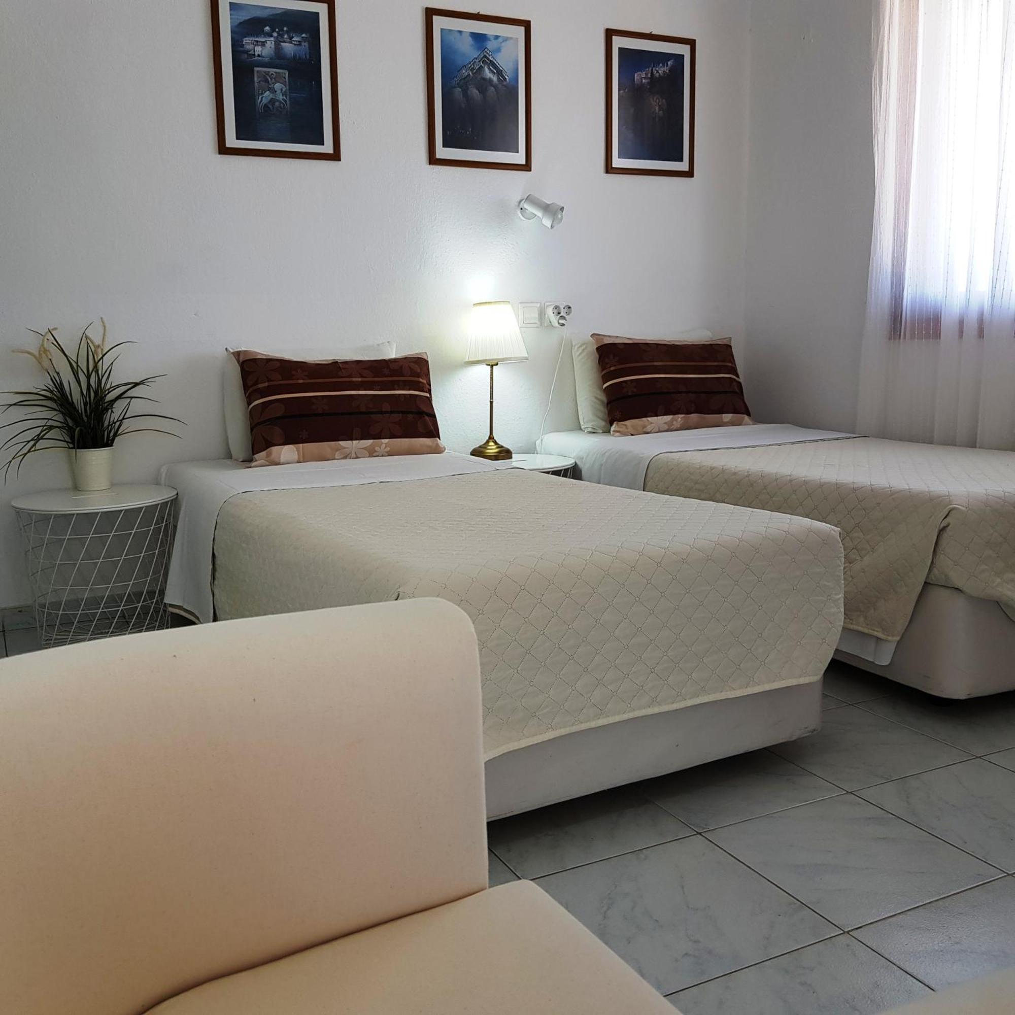 Antonakis Ouranoupolis Greece Guest house Ouranoupoli