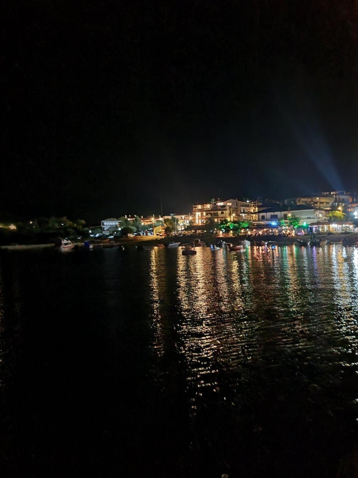 Antonakis Ouranoupolis Greece Guest house