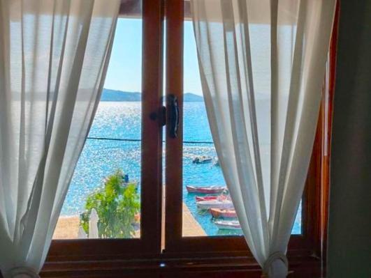 Antonakis Ouranoupolis Greece Guest house Ouranoupoli